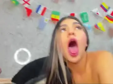 Chaturbate Best live sex cam show of antonella_west