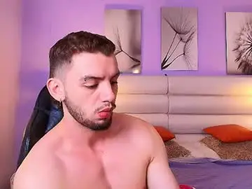 Chaturbate Best live sex cam show of michael_magno