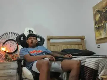 Chaturbate Live Porn of monsoon_the_best