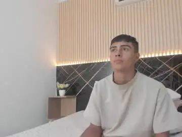 Chaturbate Adult Webcam of bruno_fox_
