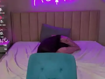 Chaturbate Live Sex of miaa_hill