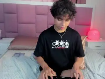 Chaturbate Free Porn Cam of honeymoon_sariel