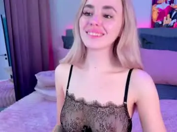 Chaturbate Nude Webcam of rossy_x_