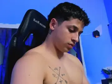 Chaturbate Best Webcam of adamkeith_1
