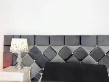 Chaturbate Live Sex Cam of _curvy_milf