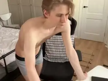Chaturbate Adult Webcam of mike_wazowski_321