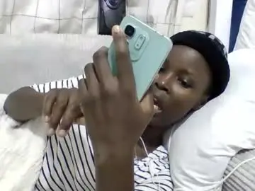 Chaturbate Watch Live Sex Cams of pretty_petite_ebony