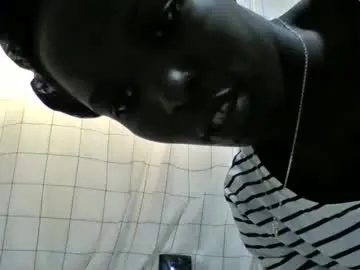 Chaturbate Watch Live Sex Cams of pretty_petite_ebony
