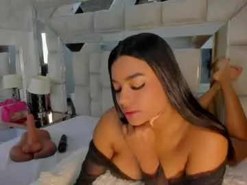 Chaturbate Live Sex Cam of victoriaagray