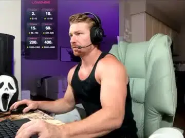 Chaturbate Free Live Porn of bigmcr1