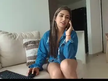 Chaturbate Watch Live Sex Cams of cloe_eevans