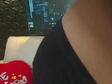 Chaturbate Live Sex Cam of melody_spark