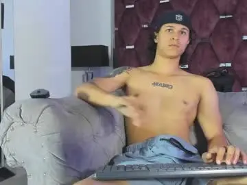 Chaturbate Free Porn Cam of tonybenedetti