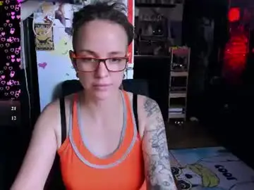 Chaturbate Live Sex Cam of lisafoxy_y