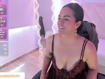 Chaturbate Watch Live Sex Cams of rosalind_tay