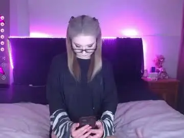 Chaturbate Best live sex cam show of shysweetrish
