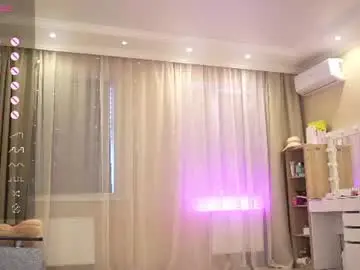 Chaturbate Best live sex cam show of queenelia