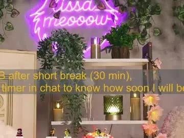Chaturbate Live Sex Cam of lissa_meooow
