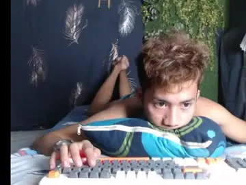 Chaturbate Live Porn of p1noytwink_xel