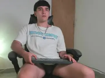 Chaturbate Private Sex Chat of leo_jones389