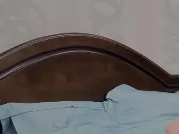 Chaturbate Live Sex Cam of dutifulandwet
