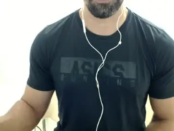 Chaturbate Watch Live Sex Cams of cashmastermuscle77