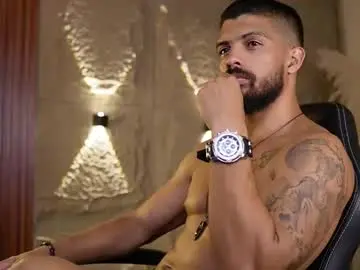 Chaturbate Best live sex cam show of dann_saenz