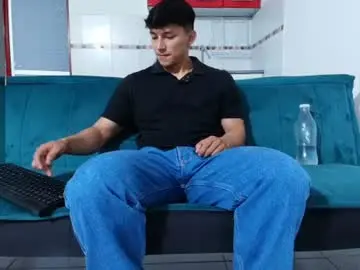 Chaturbate Live Sex Cam of jacques_cardiet