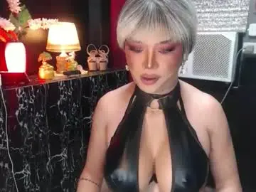 Chaturbate Free Live Porn of hugecockchristine
