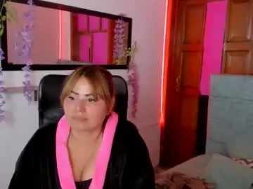 Chaturbate Live Sex Cam of julieta_star69
