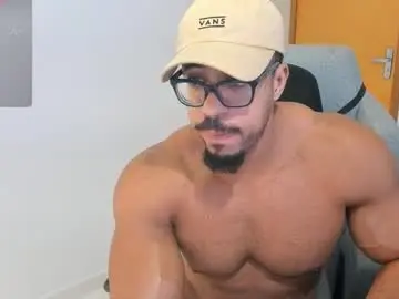 Chaturbate Best live sex cam show of mikehotk