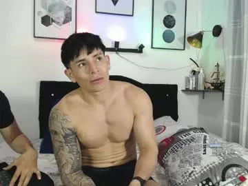 Chaturbate Adult Webcam of thomas_and_lyan