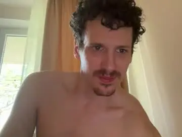 Chaturbate Live Sex Cam of johnylongstrokes