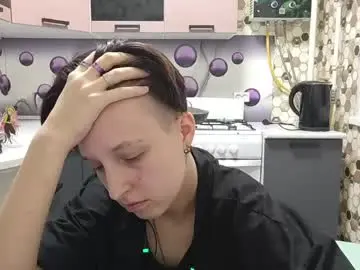 Chaturbate Live Sex Cam of sharleenyodis