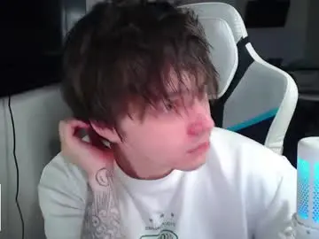 Chaturbate Sex Cam of jayce_icestone