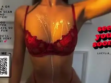 Chaturbate Sex Chat of lucylia_