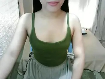 Chaturbate Live Sex Cam of squirt_girlxxoxo