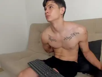 Chaturbate Sex Chat of yizus_bonz