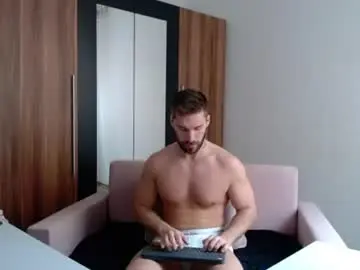 Chaturbate Nude Webcam of darius_94