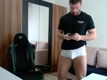 Chaturbate Free Porn Cam of darius_94