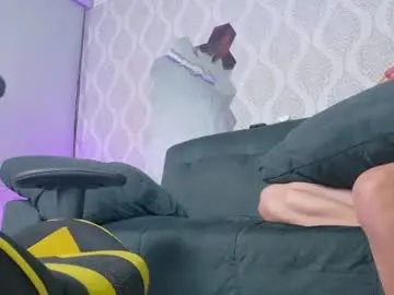 Chaturbate Free Live Porn of michaell_twink