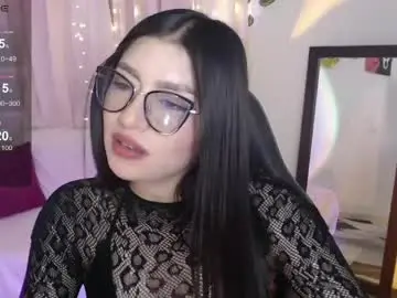 Chaturbate Best live sex cam show of mily_thomson_b