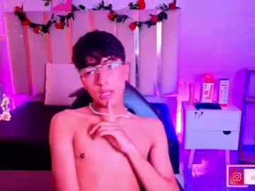 Chaturbate Watch Live Sex Cams of osamu_tay