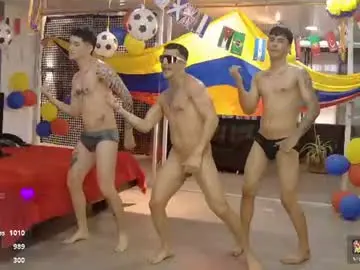 Chaturbate Live Porn of boysgang_sex