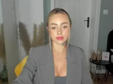 Chaturbate Live Porn of sexy_coralie