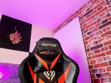 Chaturbate Live Porn of aleja_hill
