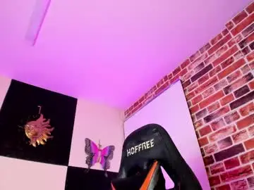 Chaturbate Free Live Porn of aleja_hill