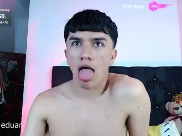 Chaturbate Sex Cam of benji_hoter