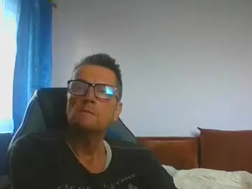 Chaturbate Best live sex cam show of ulmeni4