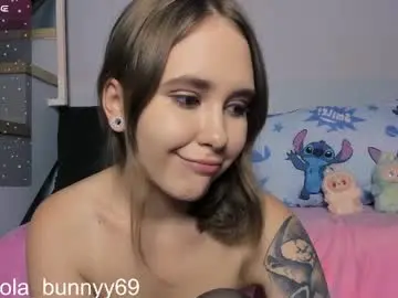 Chaturbate Free Porn Cam of lolabunnyz